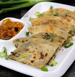 Spring Onion Paratha Recipe